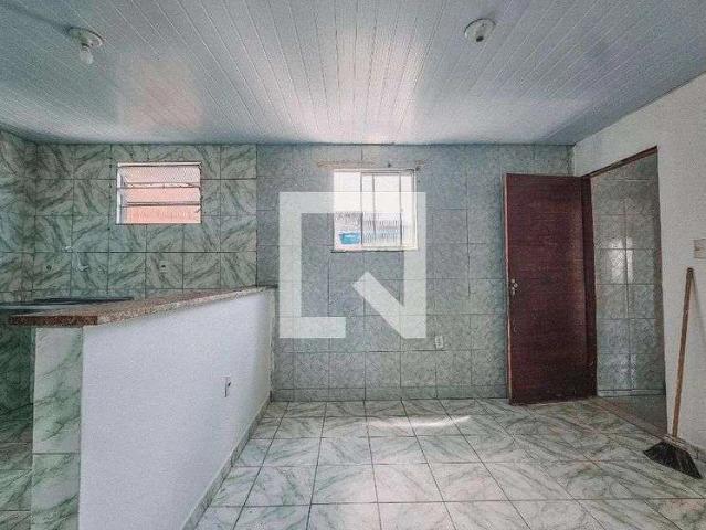 Casa / Sobrado para Locação em Salvador/BA Brotas 1 Quartos
