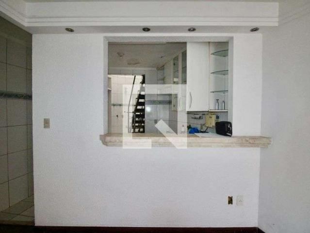 Casa / Sobrado para Locação em Salvador/BA Brotas 4 Quartos