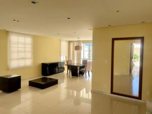 Casa / Sobrado para Locação em Salvador/BA Itaigara 5 Quartos