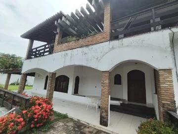 Casa / Sobrado para Locação em Salvador/BA Itaigara 7 Quartos