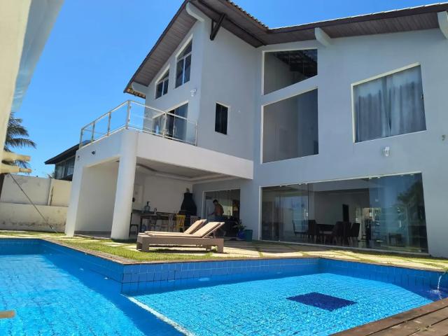 Casa / Sobrado para Locação em Salvador/BA Itapuã 4 Quartos