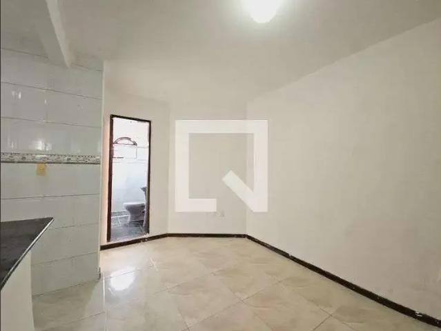 Casa / Sobrado para Locação em Salvador/BA Itapuã 1 Quartos