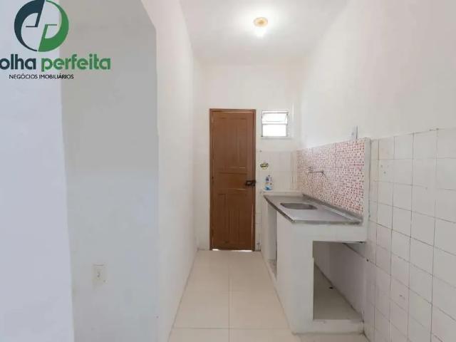 Casa / Sobrado para Locação em Salvador/BA Itapuã 2 Quartos