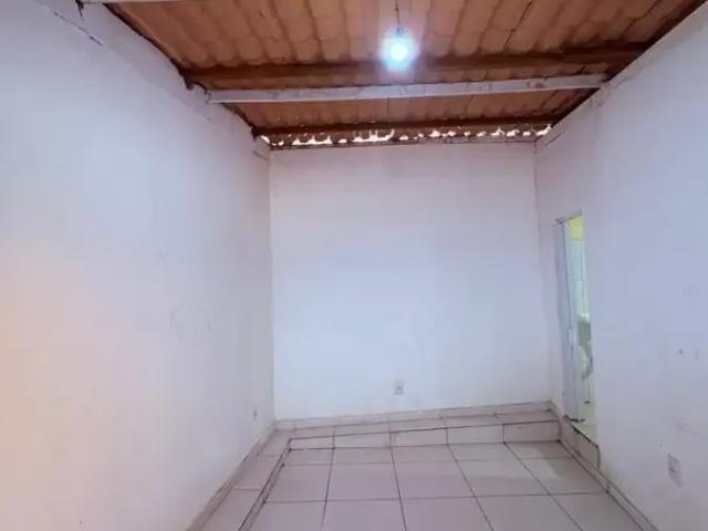 Casa / Sobrado para Locação em Salvador/BA Marechal Rondon 1 Quartos