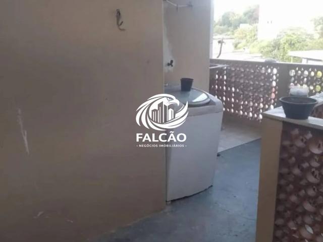 Casa / Sobrado para Locação em Salvador/BA Matatu 3 Quartos