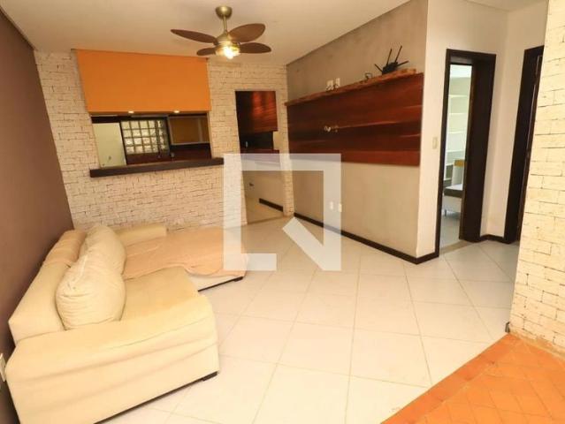 Casa / Sobrado para Locação em Salvador/BA Piatã 2 Quartos