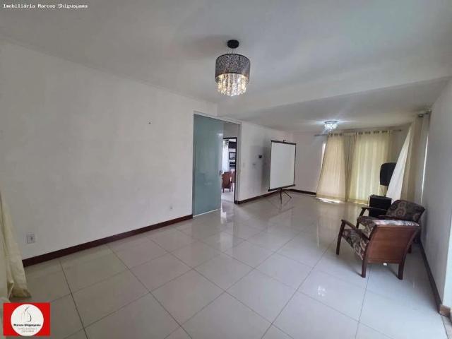 Casa / Sobrado para Locação em Salvador/BA Piatã 3 Quartos