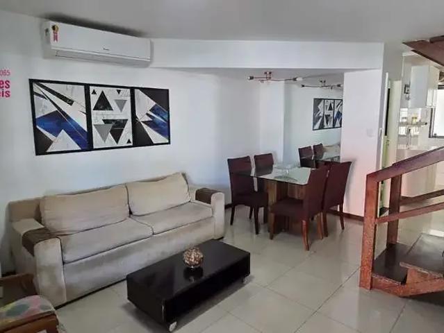 Casa / Sobrado para Locação em Salvador/BA Pituaçu 3 Quartos