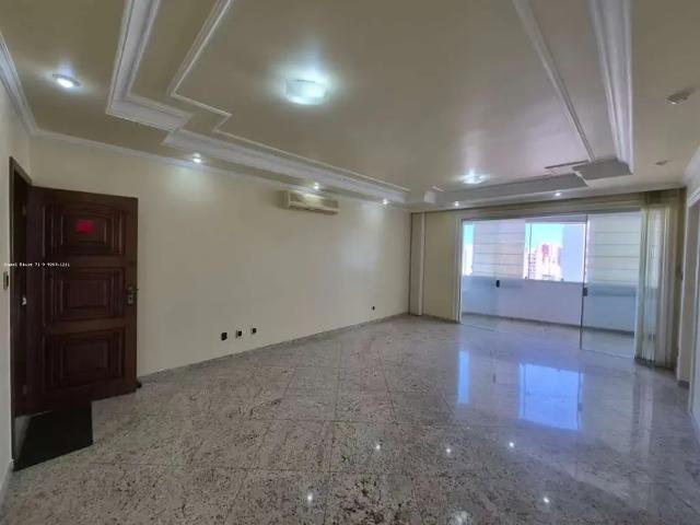 Casa / Sobrado para Locação em Salvador/BA Pituba 3 Quartos