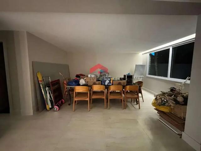 Casa / Sobrado para Locação em Salvador/BA Pituba 5 Quartos