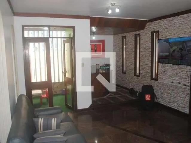 Casa / Sobrado para Locação em Salvador/BA Stella Maris 10 Quartos