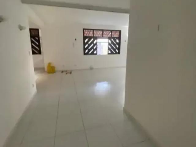 Casa / Sobrado para Locação em Salvador/BA Stiep 4 Quartos
