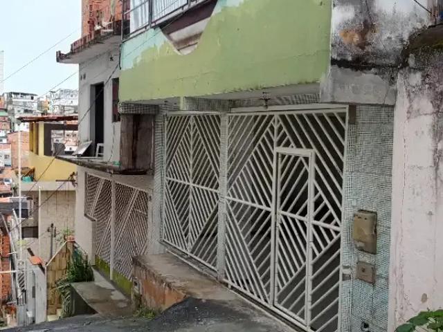 Casa / Sobrado para Locação em Salvador/BA Sussuarana 3 Quartos