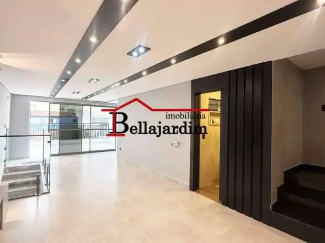 Casa / Sobrado para Locação em Santo André/SP Vila Alto de Santo André 3 Quartos