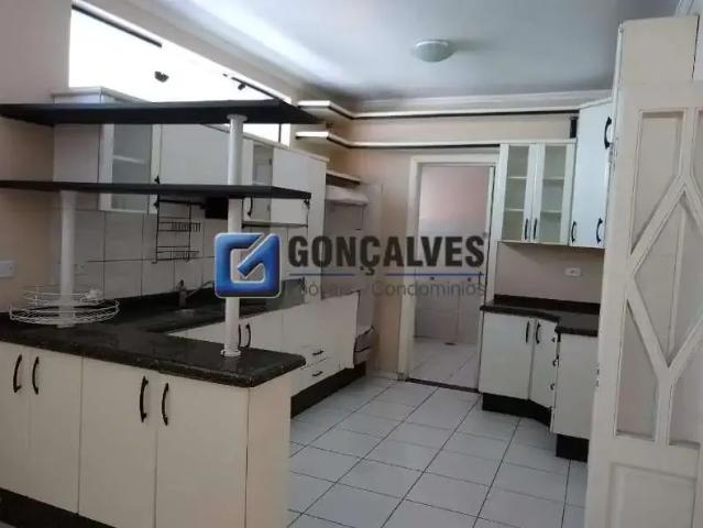 Casa / Sobrado para Locação em Santo André/SP Vila Curuçá 5 Quartos