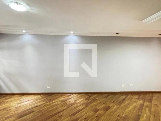 Casa / Sobrado para Locação em Santo André/SP Vila Cecília Maria 3 Quartos