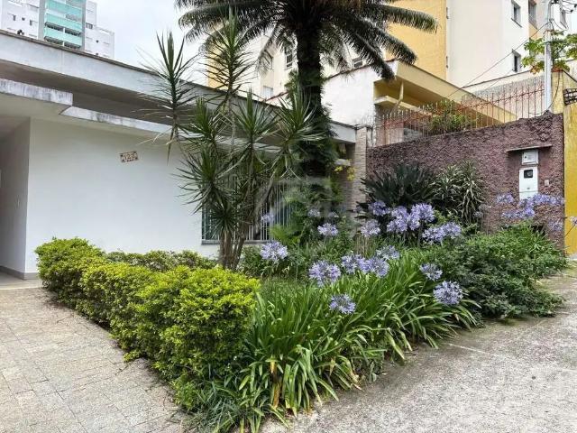 Casa / Sobrado para Locação em Santo André/SP Vila Gilda 3 Quartos