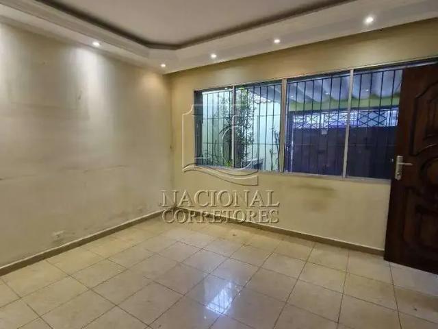 Casa / Sobrado para Locação em Santo André/SP Vila Lutécia 3 Quartos