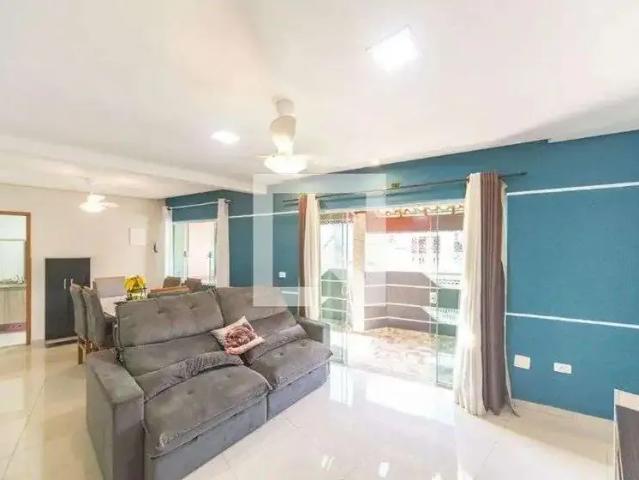 Casa / Sobrado para Locação em Santo André/SP Vila Linda 3 Quartos