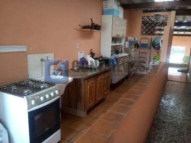 Casa / Sobrado para Locação em Santo André/SP Vila Palmares 4 Quartos