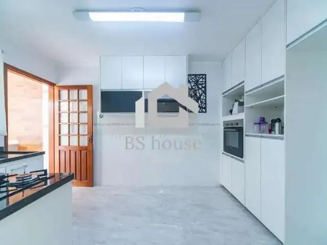 Casa / Sobrado para Locação em Santo André/SP Vila Pires 3 Quartos