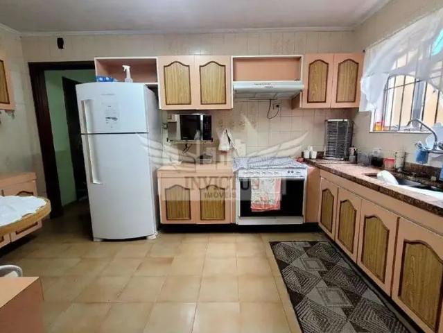 Casa / Sobrado para Locação em Santo André/SP Vila Valparaíso 3 Quartos