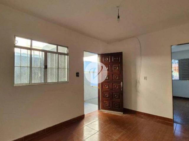 Casa / Sobrado para Locação em Santo André/SP Vila Valparaíso 2 Quartos