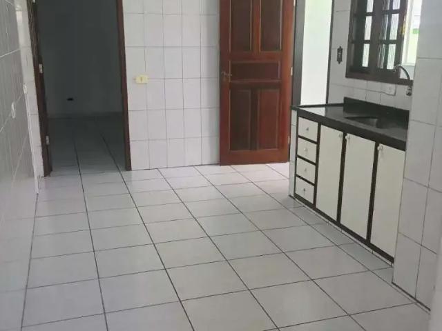 Casa / Sobrado para Locação em Santo André/SP Cidade São Jorge 1 Quartos