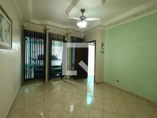 Casa / Sobrado para Locação em Santo André/SP Cidade São Jorge 2 Quartos