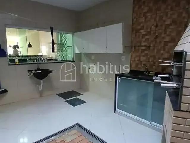 Casa / Sobrado para Locação em Santo André/SP Condomínio Maracanã 2 Quartos