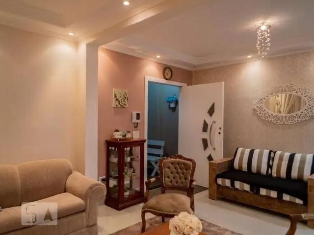Casa / Sobrado para Locação em Santo André/SP Jardim 3 Quartos