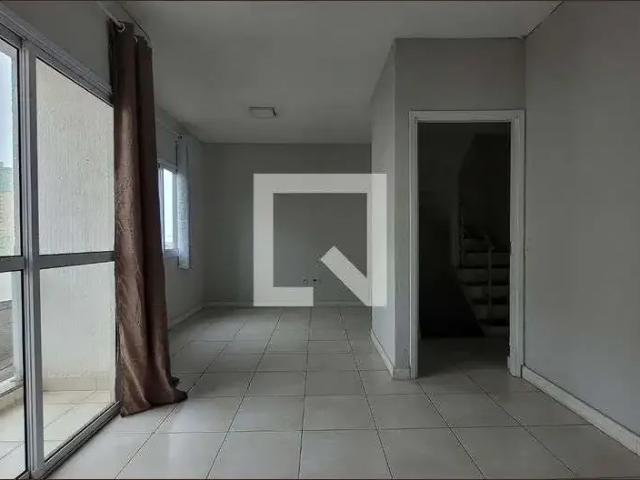 Casa / Sobrado para Locação em Santo André/SP Jardim 3 Quartos