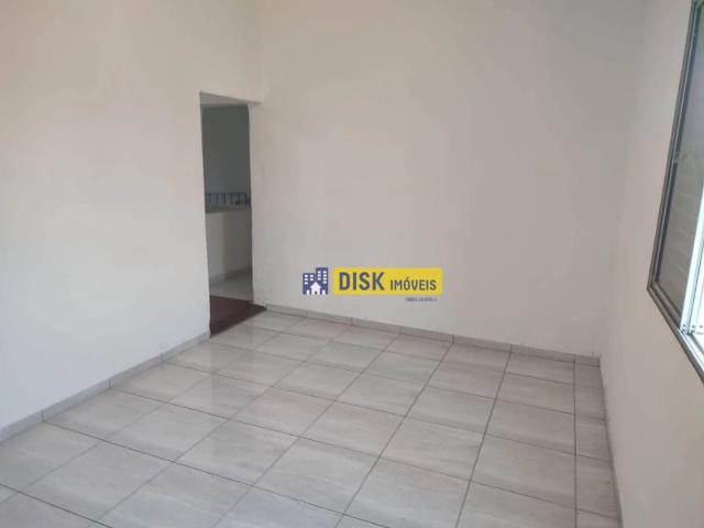 Casa / Sobrado para Locação em Santo André/SP Jardim Bom Pastor 1 Quartos