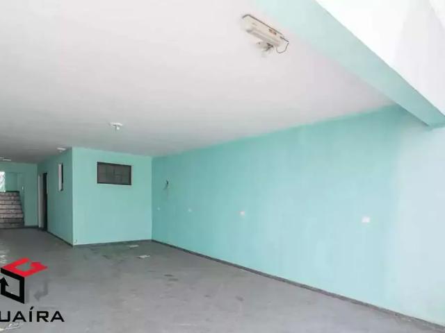 Casa / Sobrado para Locação em Santo André/SP Jardim das Maravilhas 4 Quartos