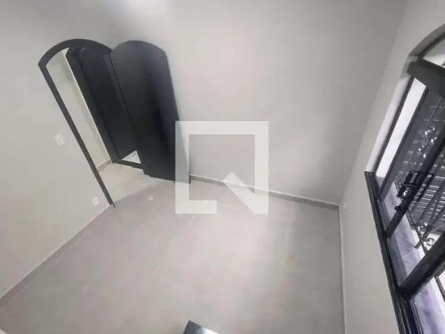 Casa / Sobrado para Locação em Santo André/SP Jardim Itapoan 4 Quartos