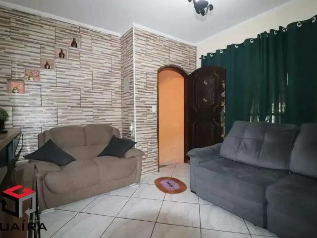 Casa / Sobrado para Locação em Santo André/SP Jardim Marek 3 Quartos