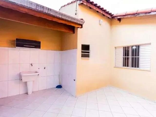 Casa / Sobrado para Locação em Santo André/SP Jardim Santo Alberto 2 Quartos