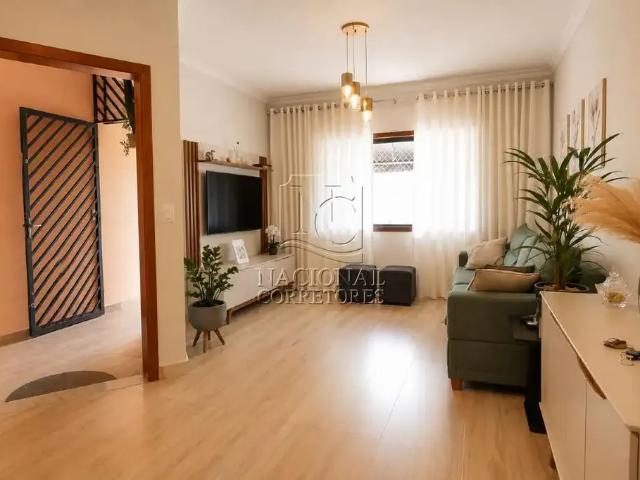 Casa / Sobrado para Locação em Santo André/SP Jardim Stella 3 Quartos