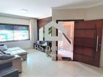 Casa / Sobrado para Locação em Santo André/SP Jardim Stella 3 Quartos