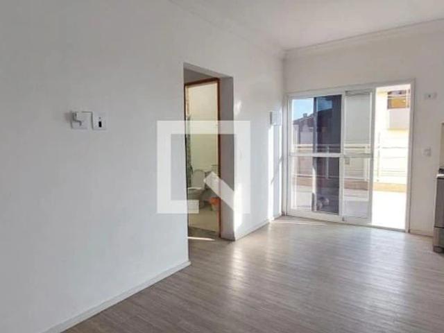 Casa / Sobrado para Locação em Santo André/SP Parque Capuava 4 Quartos