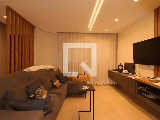 Casa / Sobrado para Locação em Santo André/SP Parque Bandeirante 3 Quartos