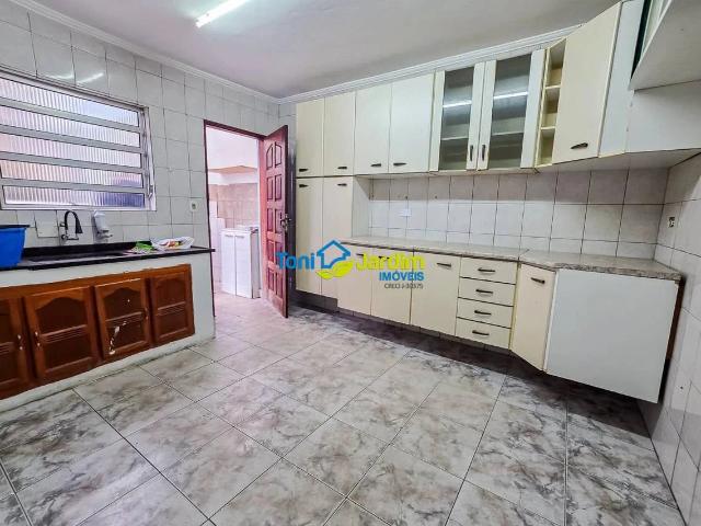 Casa / Sobrado para Locação em Santo André/SP Parque das Nações 2 Quartos