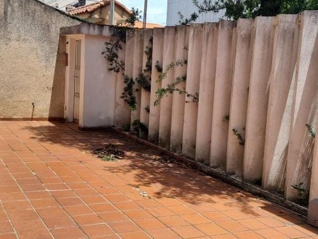 Casa / Sobrado para Locação em Santo André/SP Parque Industriário 3 Quartos
