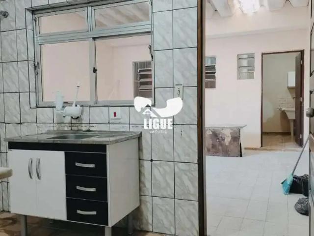 Casa / Sobrado para Locação em Santo André/SP Parque João Ramalho 2 Quartos