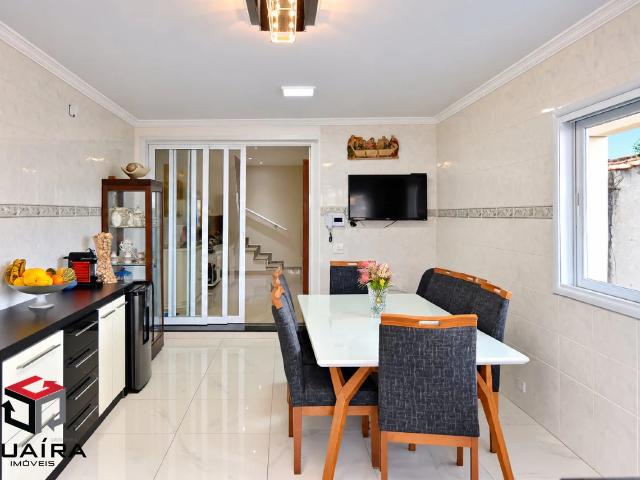 Casa / Sobrado para Locação em Santo André/SP Parque João Ramalho 3 Quartos