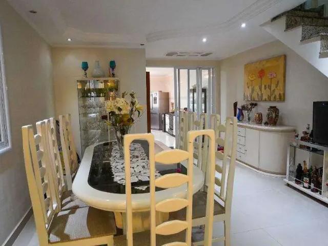 Casa / Sobrado para Locação em Santo André/SP Parque João Ramalho 4 Quartos