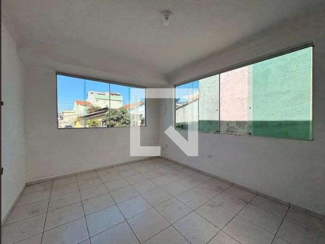 Casa / Sobrado para Locação em Santo André/SP Parque Oratório 1 Quartos