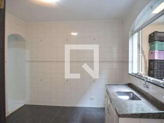 Casa / Sobrado para Locação em Santo André/SP Parque Marajoara 1 Quartos