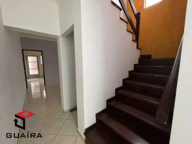 Casa / Sobrado para Locação em Santo André/SP Parque Novo Oratório 3 Quartos