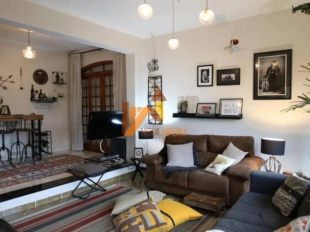 Casa / Sobrado para Locação em Santo André/SP Santa Maria 3 Quartos